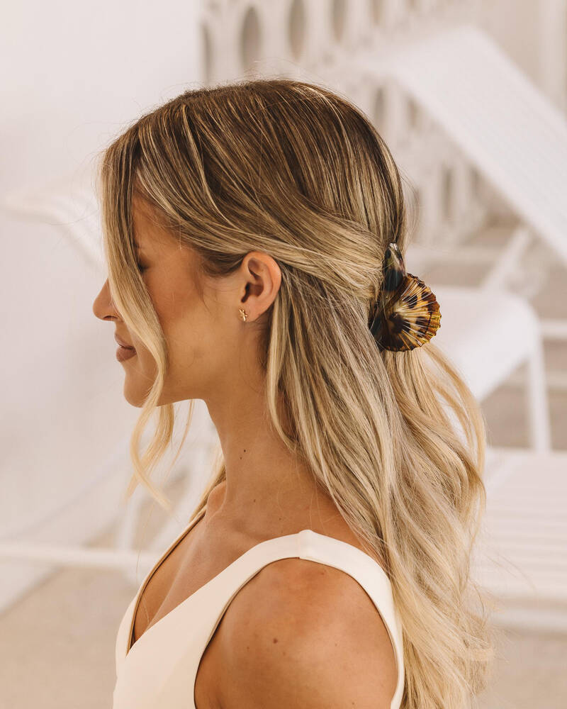 Karyn In LA Cleo Hair Claw Clip for Womens