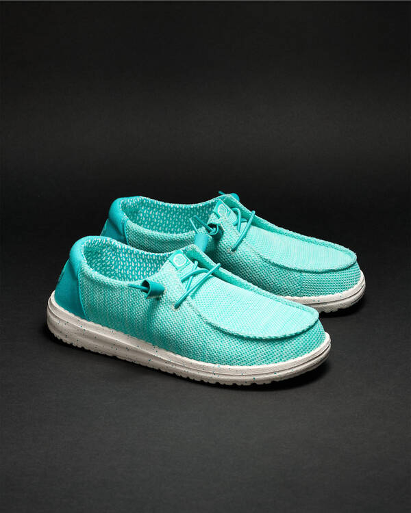 HEYDUDE Wendy Stretch Canvas Shoes for Womens