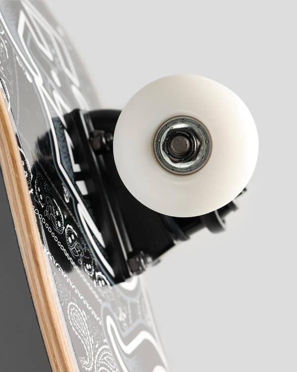 Komplex Neighbourhood Complete Skateboard for Mens